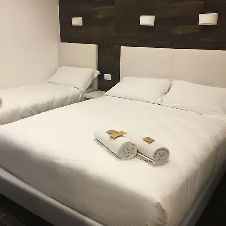 Отель Aurum 4*